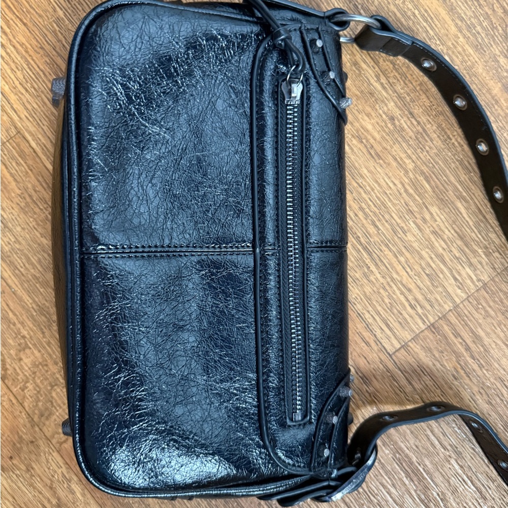 Black Cracked Leather Crossbody Bag With Stud hardware - Picture 6 of 9